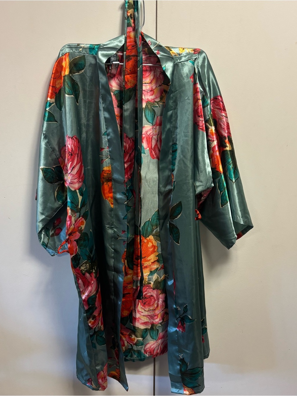 Silky robe M floral colorful flowers loungewear sleepwear boho